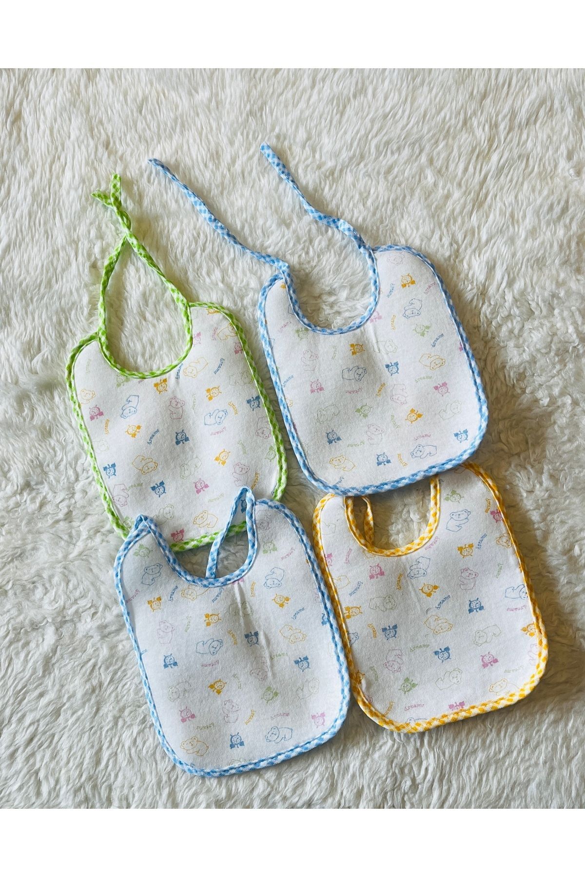 4 Lü Mavi Yeşil Sarı Karışık Renk Sıvı Geçirmez Bagcıklı Bebek Mama Önlüğü