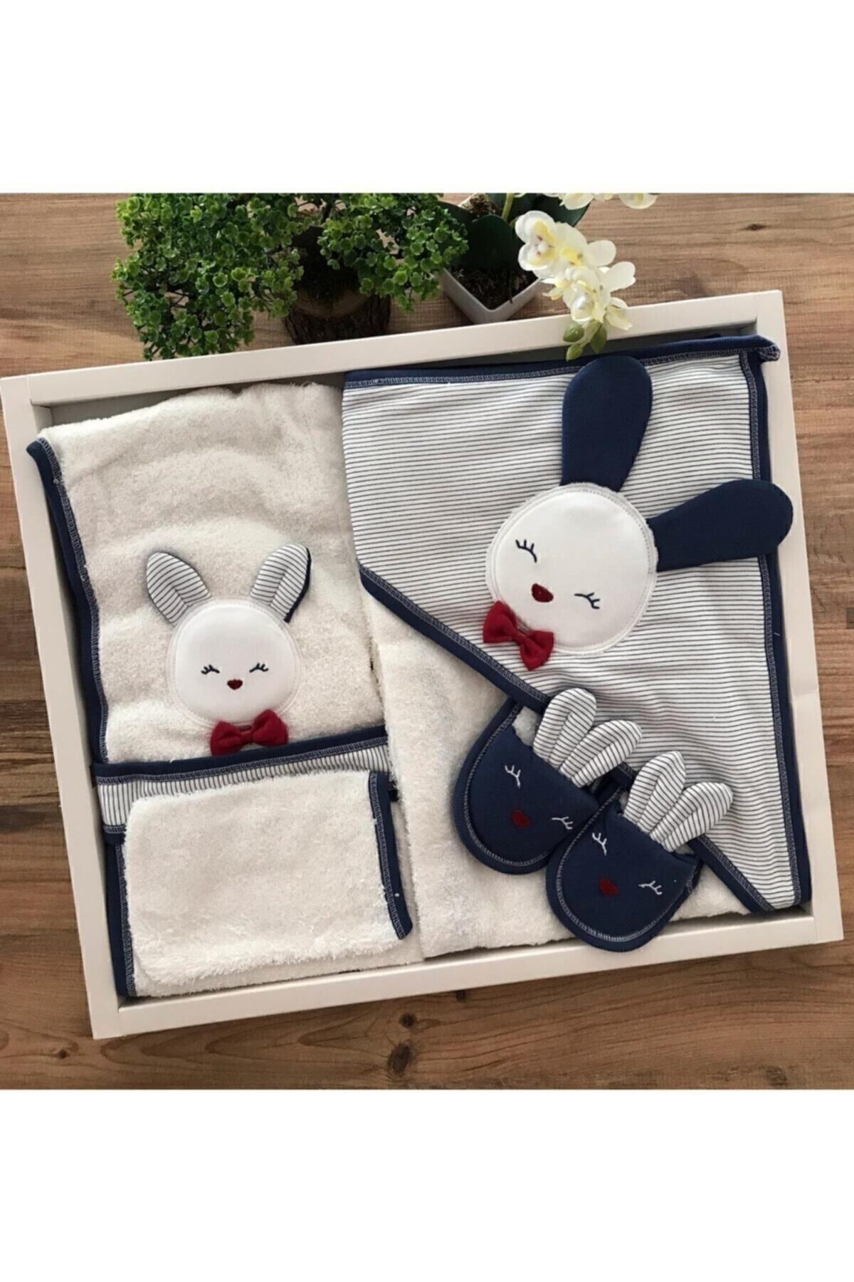 Yeni Kolleksiyon Erkek Bebek Havlu Bornoz Seti L100826 Bebek Doğum Hediyesi Beyaz - Standart