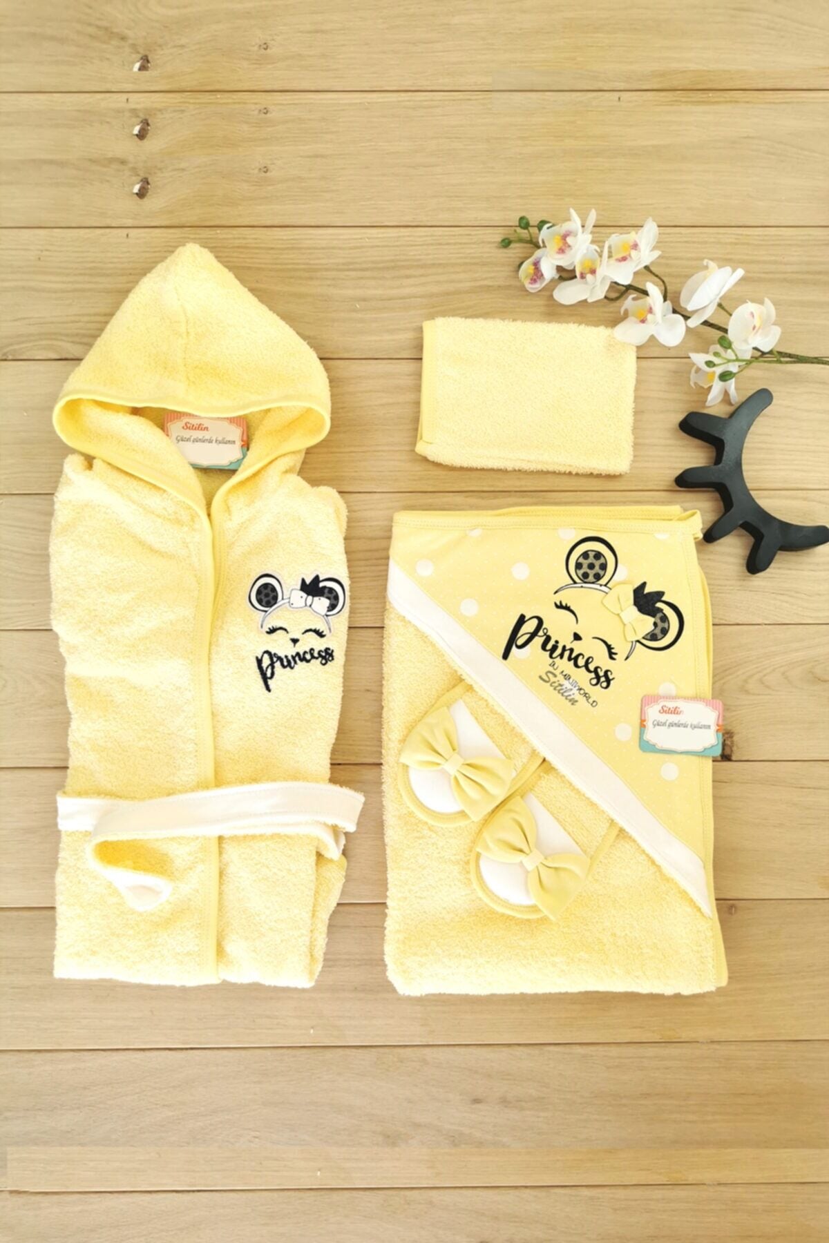 Kız Bebek Princess Nakışlı Bornoz Set 0-3 Yaş Stl9001 Sari - 1-3 Yaş