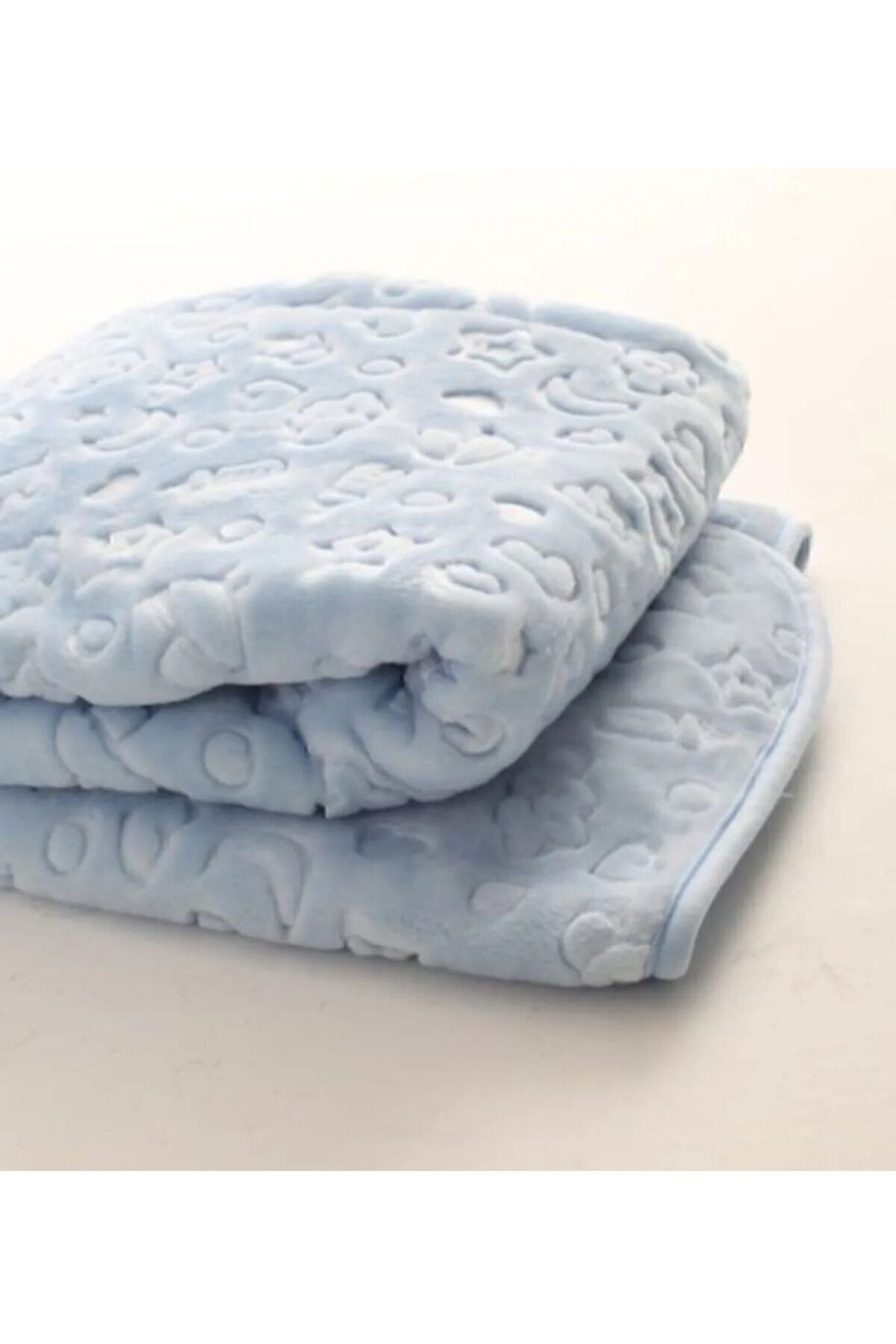 Kabartmalı Mavi Peluş Bebek Battaniyesi (MEVSİMLİK İNCEDİR)